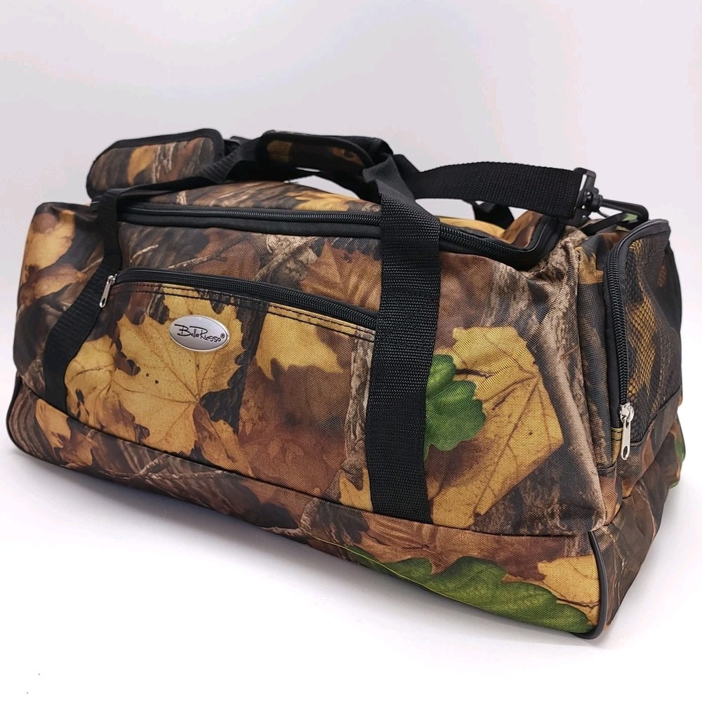 NEW BELLA RUSSO 23" Duffle Gym Travel Bag Leafy Cammo Lightweight Camoflauge‎